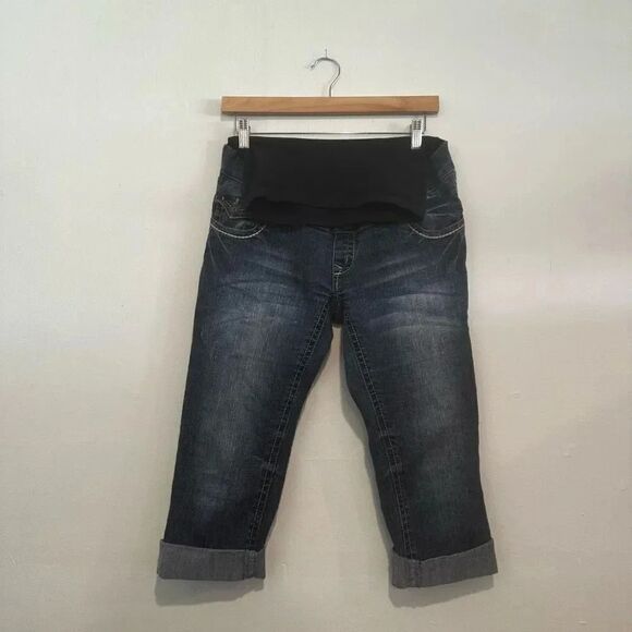 Wallflower Maternity Women’s Capri Jeans Size Small - Picture 1 of 5